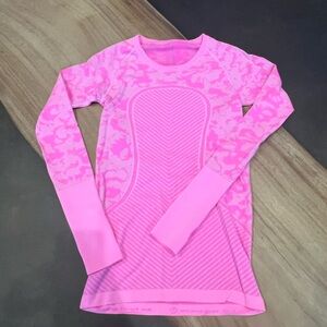 Lululemon long sleeve top
